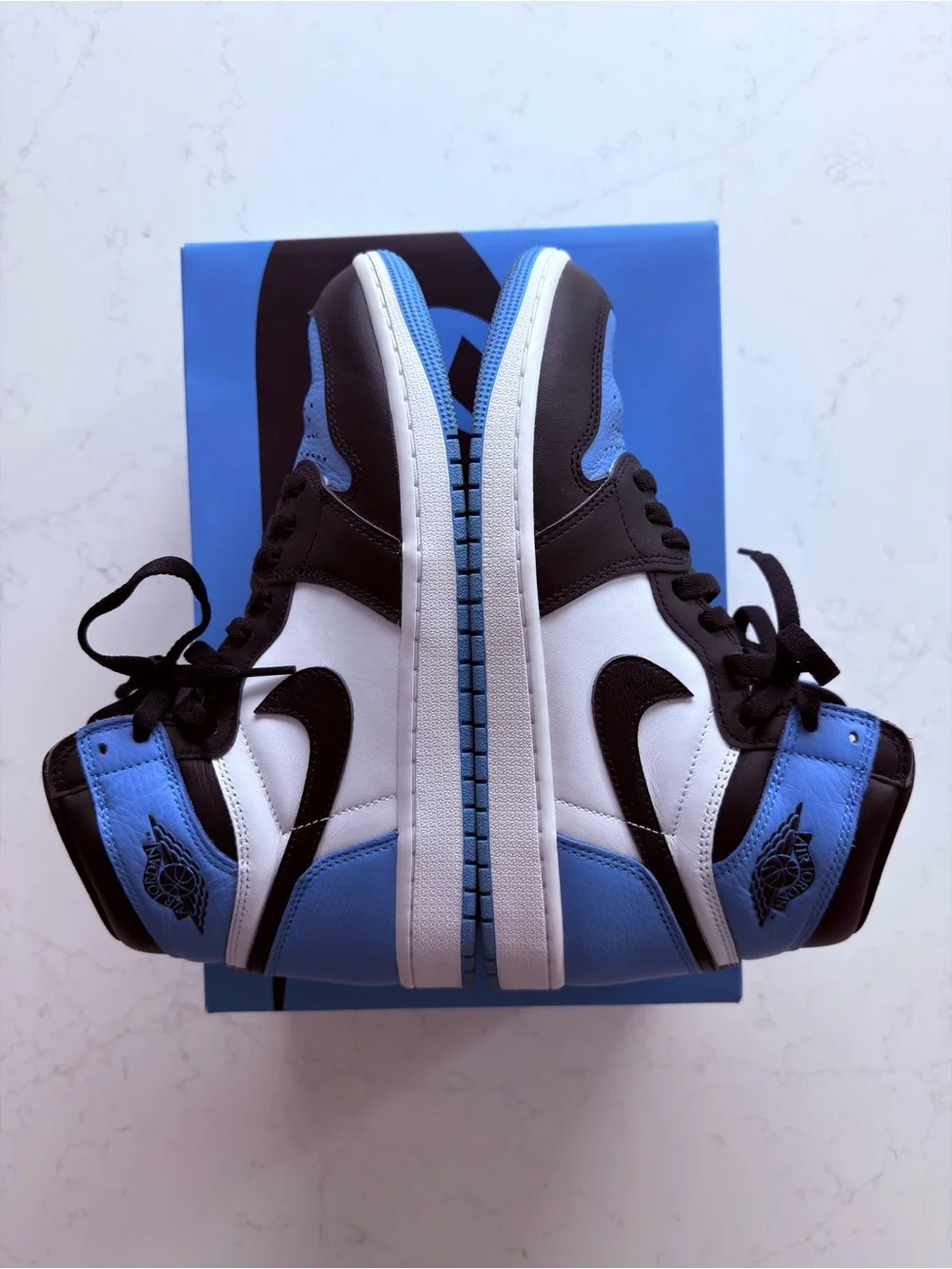 Nike Men’s Air Jordan 1 Retro High OG - Black, White, University Blue